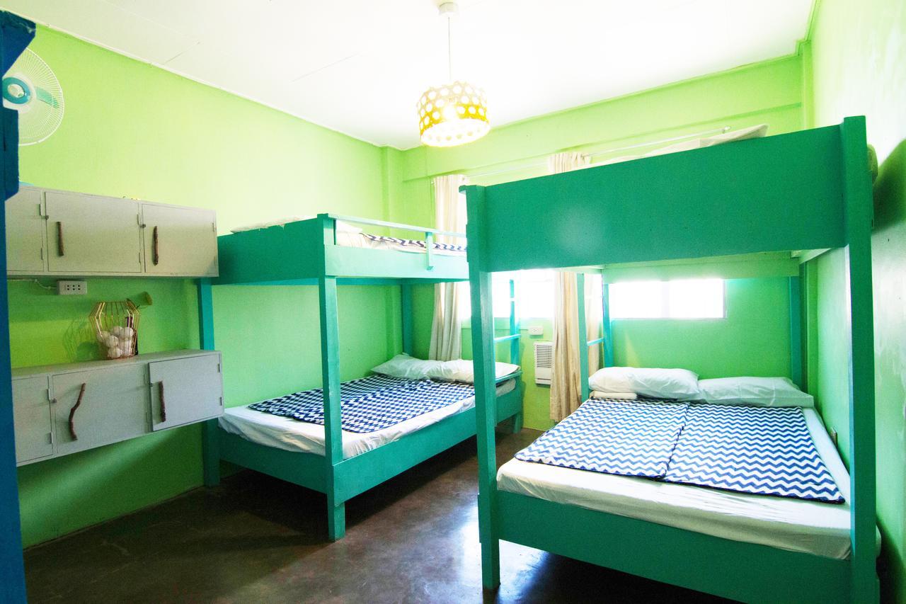 Go Surfari House Hostel Baler Exterior foto