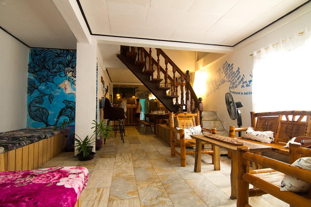 Go Surfari House Hostel Baler Exterior foto